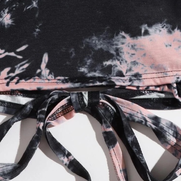 ‼️Last one‼️Tie dye criss cross tie wrap crop top - Picture 3 of 6